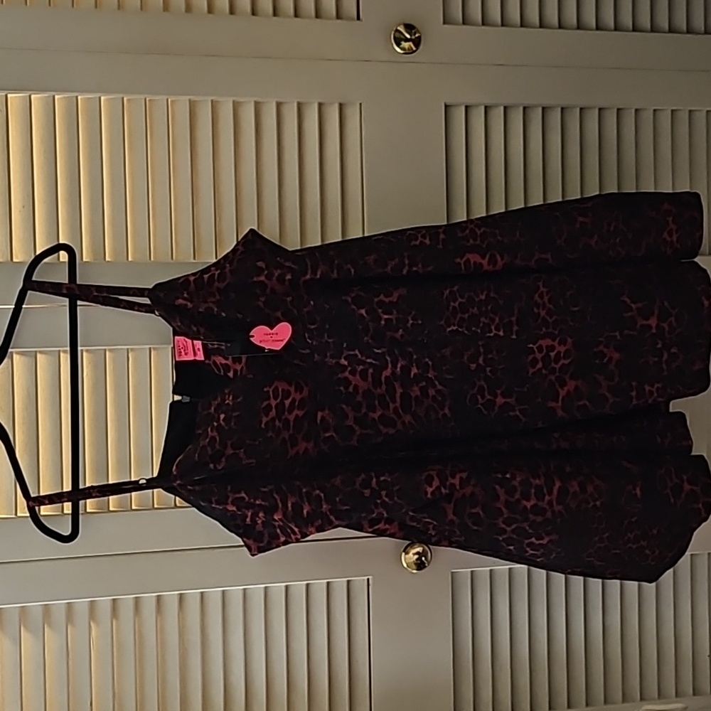 Betsey Johnson/Torrid pink leopard mini dress size 28. Brand new, never worn.